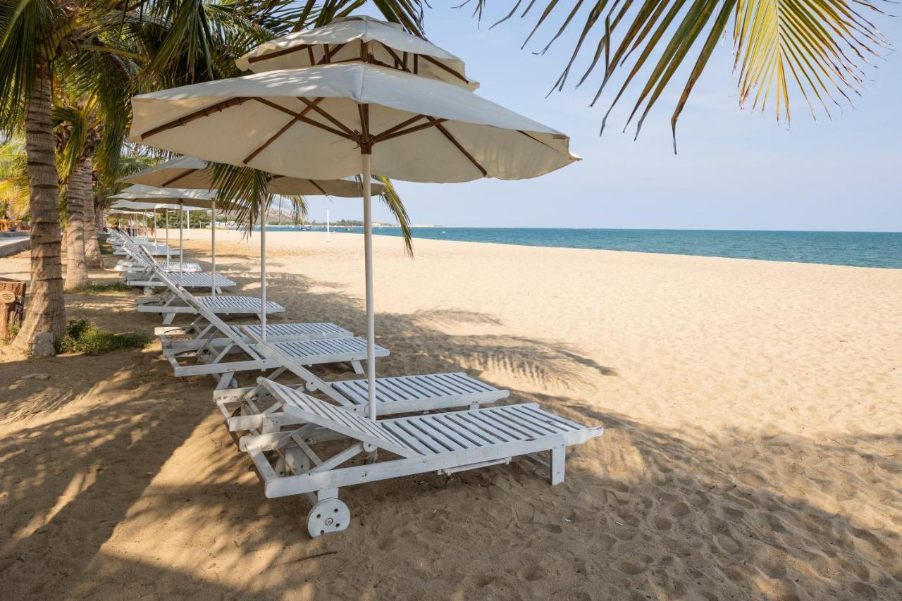Saigon - Ninh Chu Hotel & Resort Phan Rang Exteriör bild