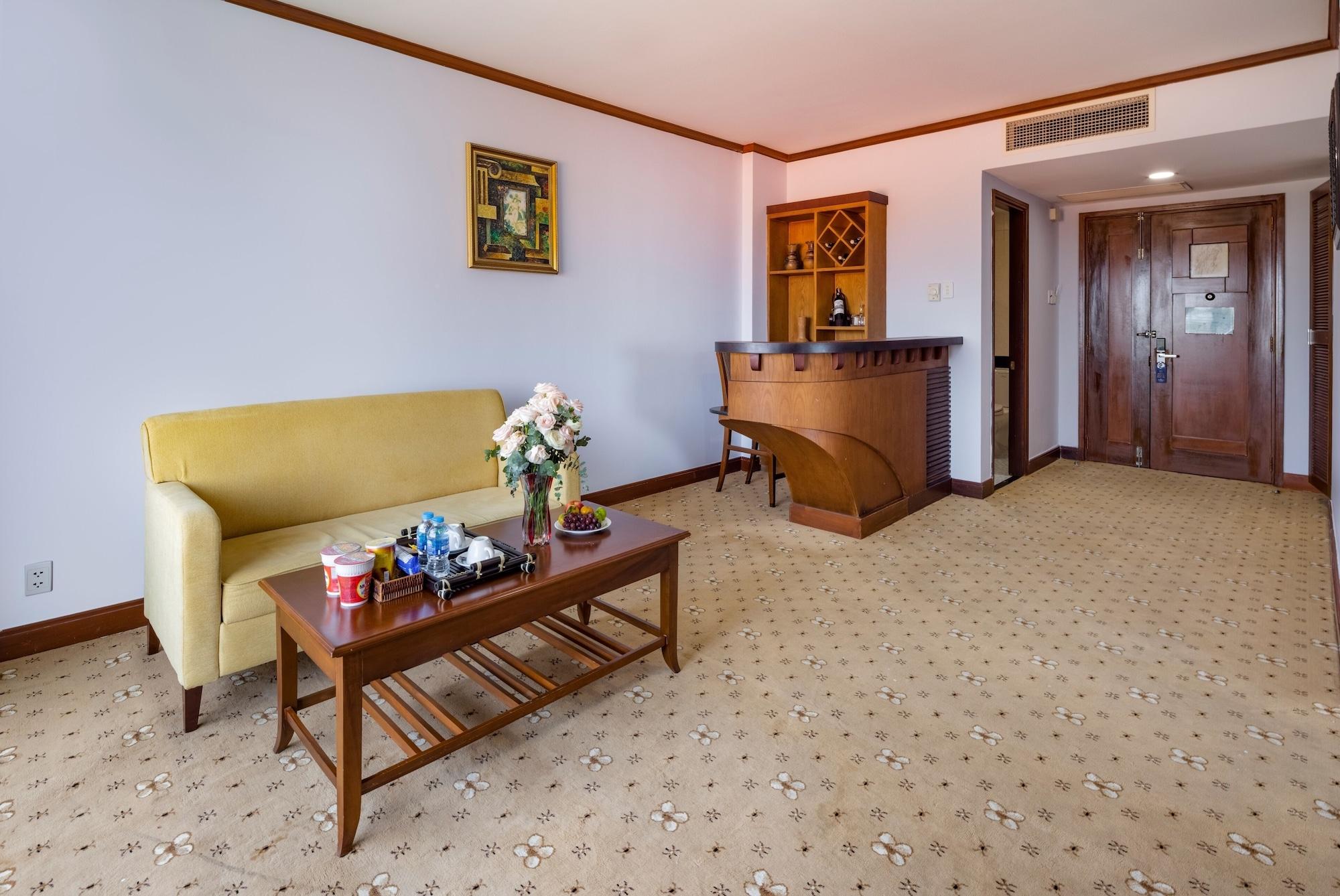 Saigon - Ninh Chu Hotel & Resort Phan Rang Exteriör bild
