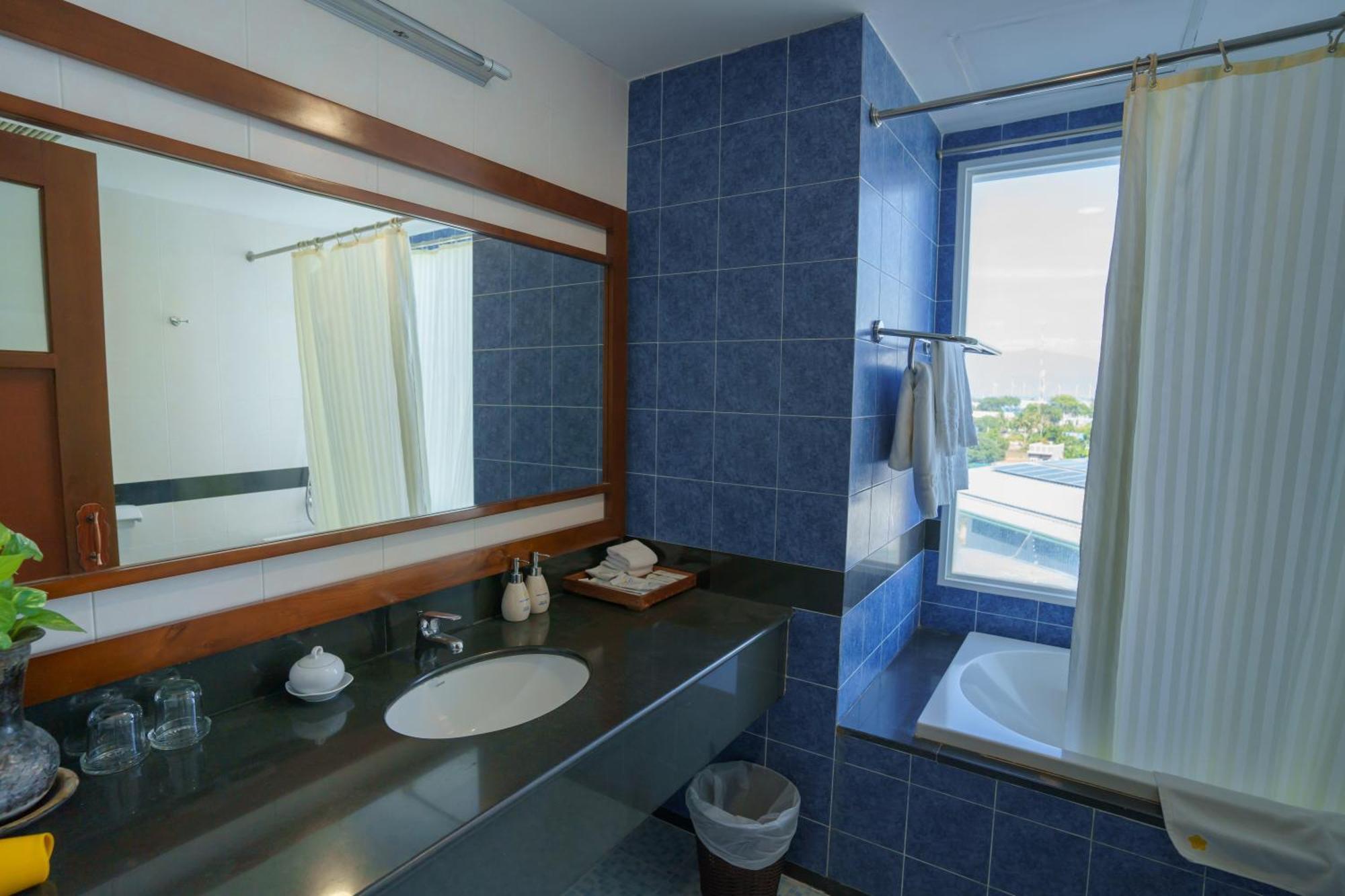 Saigon - Ninh Chu Hotel & Resort Phan Rang Exteriör bild